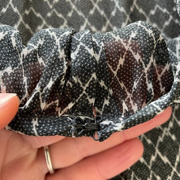 Isabel Marant Silk Printed Blouse - Geometric Grey & Off-White - Picture 6 of 11